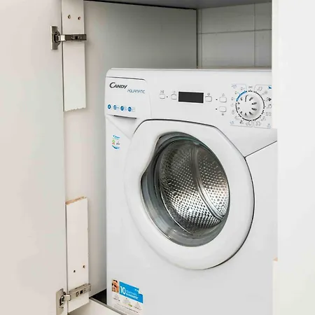 Soprapporto Appartamento *